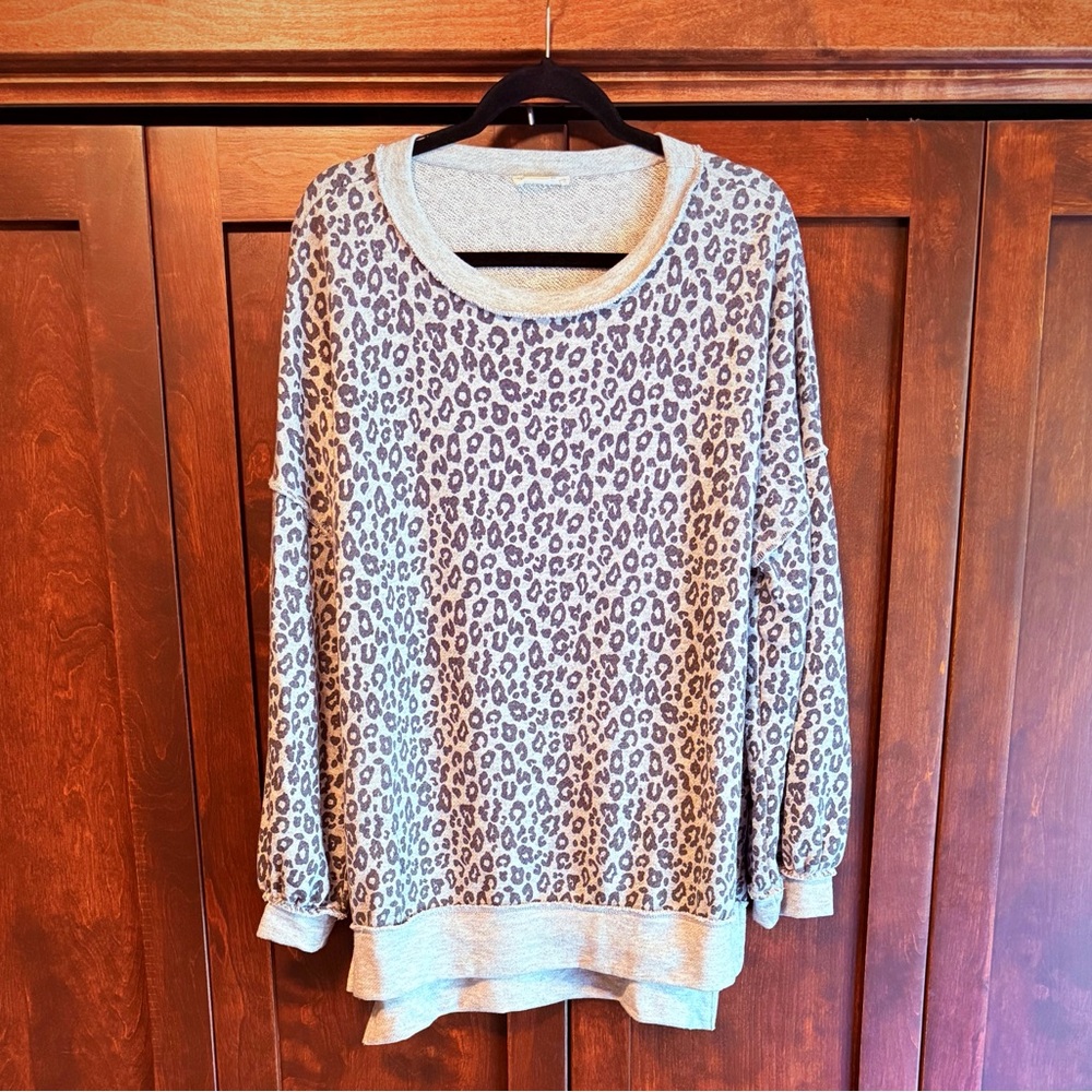 Beeson River Gray Leopard Print Sweatshirt